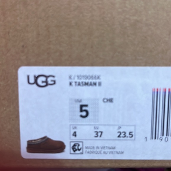 Ugg Tasmans - Picture 2 of 3